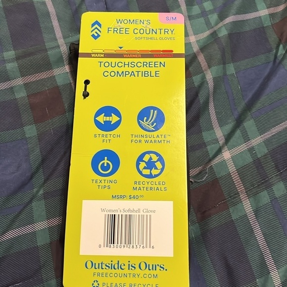 NWT Free Country softshell women’s Gloves  Size small/medium - Picture 2 of 5